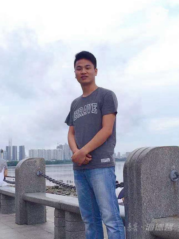 泰豪·拉斯维加斯3499官网车匠.jpg 泰豪·拉斯维加斯3499官网车匠.jpg