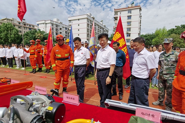 雅安2021防灾减灾周-泰豪·拉斯维加斯3499官网03.jpg